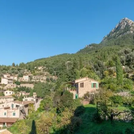 In Ibiza With Mountain Views & Pool * 산타 에우랄리아 데 리오